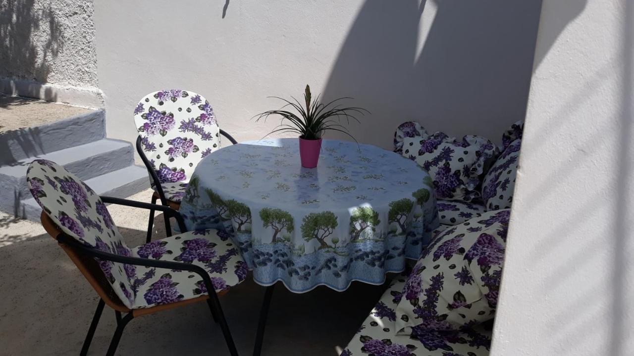 דוברובניק Mini Apartment Petra - Rooms Purple & Green With Kitchen And Garden מראה חיצוני תמונה